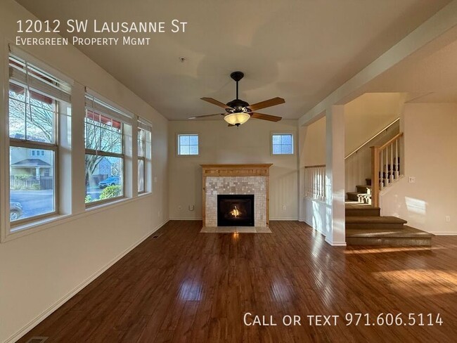 Building Photo - 12012 SW Lausanne St