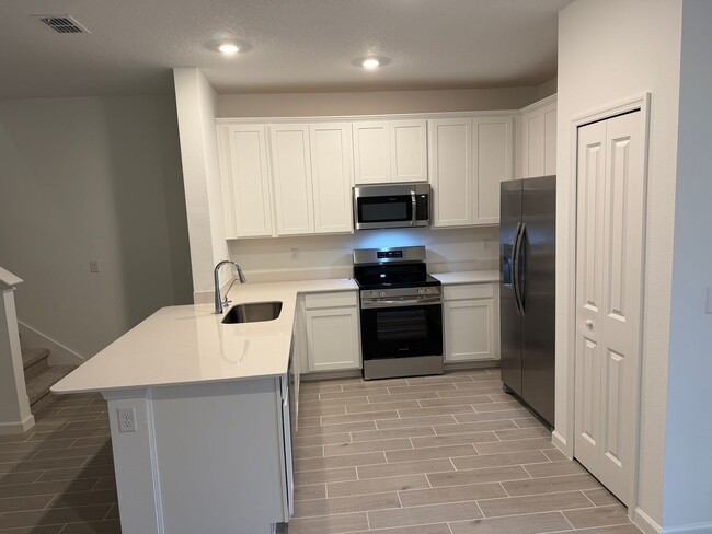 Building Photo - Brand-New Town Home in Shearwater with Resort-Style Amenities