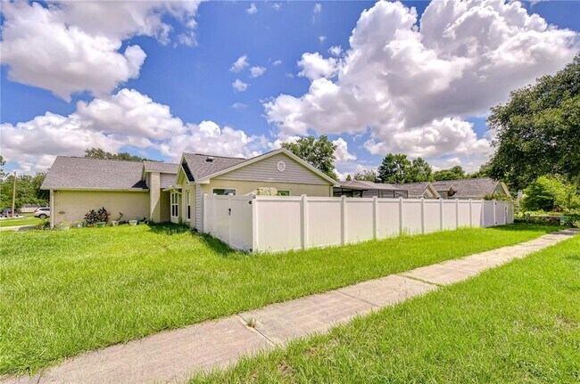 Building Photo - 1108 Dockside Dr