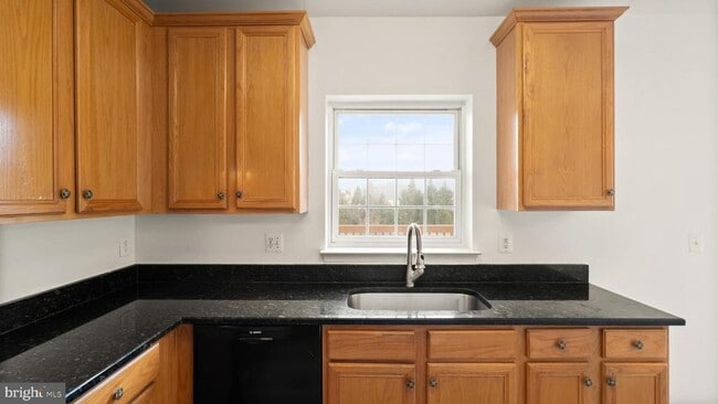 Building Photo - 21753 Ladyslipper Sq