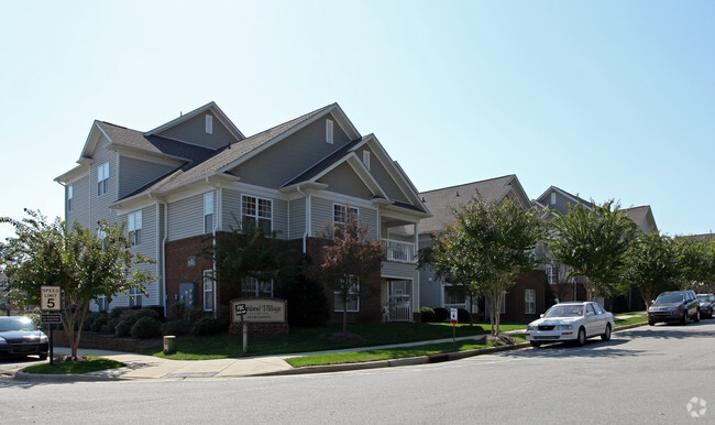 Primary Photo - Highland Village Apartments