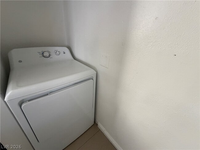 Building Photo - 5309 Gipsy Ave