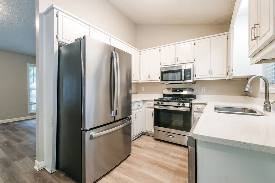 Building Photo - 233 Northbridge Dr