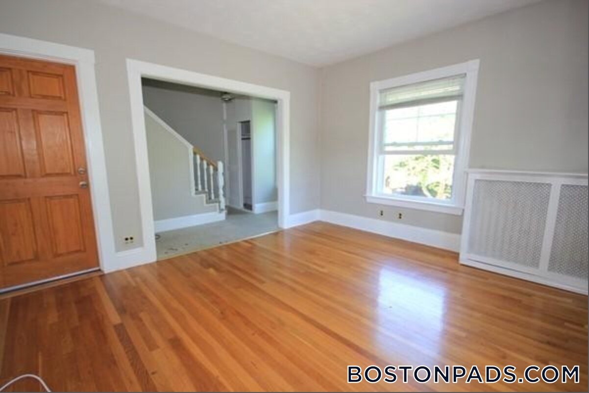 Building Photo - 50 Chestnut St