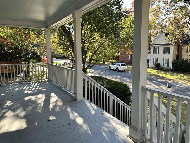 Building Photo - 305 Dean Hall Ln