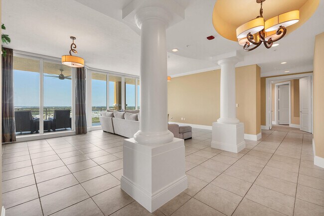 Building Photo - 130 Riviera Dunes Way
