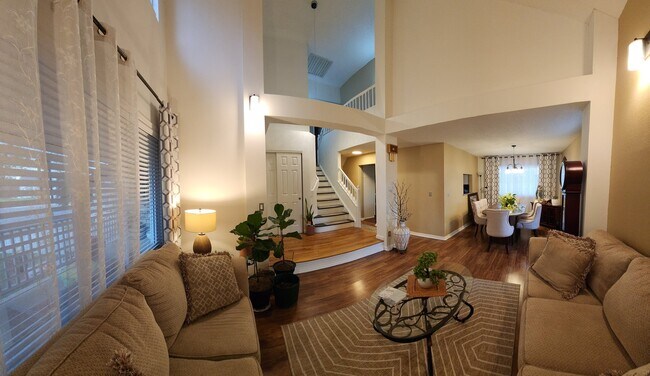 Building Photo - 5415 S Dunkirk Way