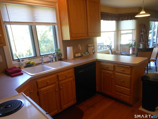 Building Photo - 29 Skyview Terrace