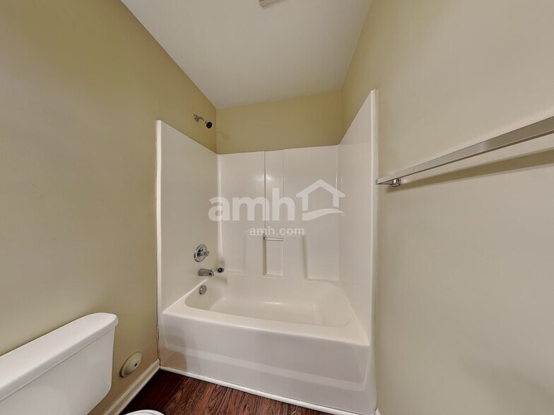 Building Photo - 1849 Denise Ln