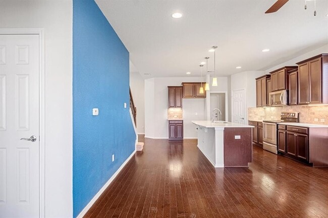 Building Photo - 16012 Remington Reserve Way
