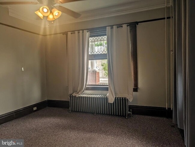 Building Photo - 233 E Pitt St