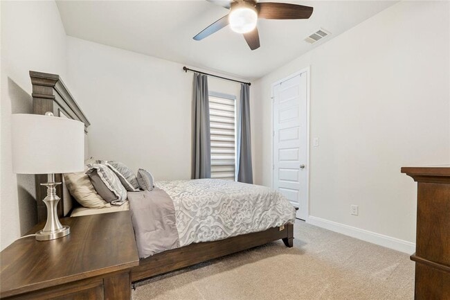 Building Photo - 212 Gary Wayne Dr