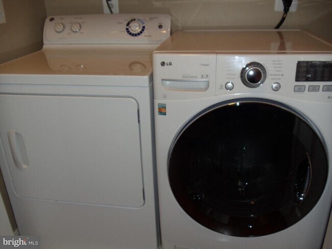 Building Photo - 9480 Virginia Center Blvd