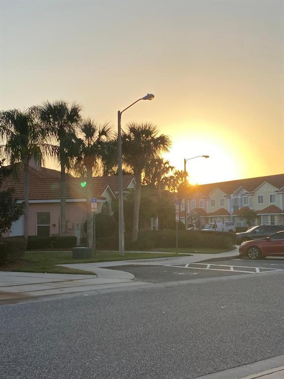 Building Photo - 1308 S Beach Cir