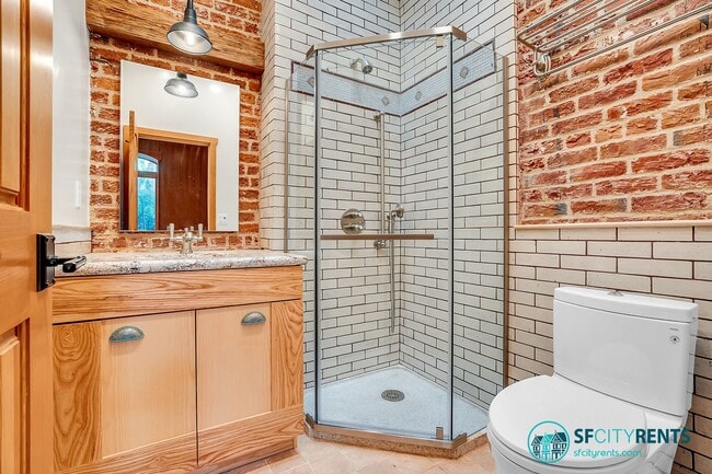 Building Photo - Intimate Super-Lux Home in Zen Garden Sett...