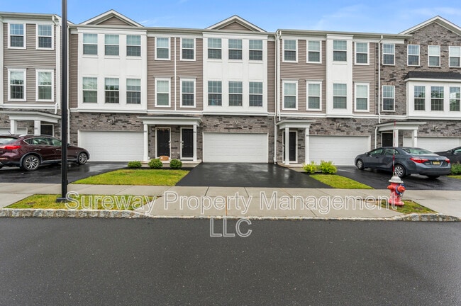 Building Photo - 1806 Swales Ct