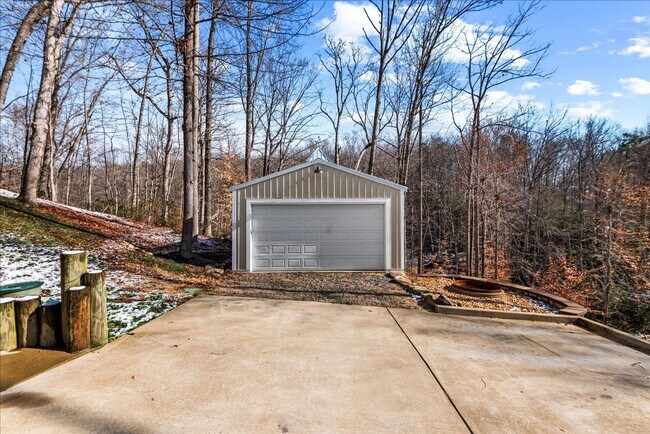 Building Photo - 2 Bedroom 3 Bath is Stafford, VA