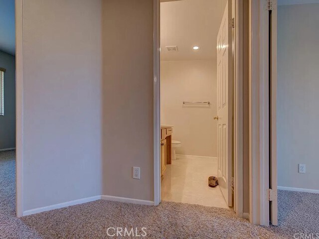 Building Photo - 28 Brookhollow