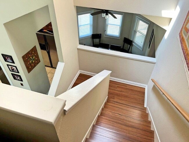 Building Photo - BEAUTIFULLY REMODELED 2 STORY VACAVILLE *S...