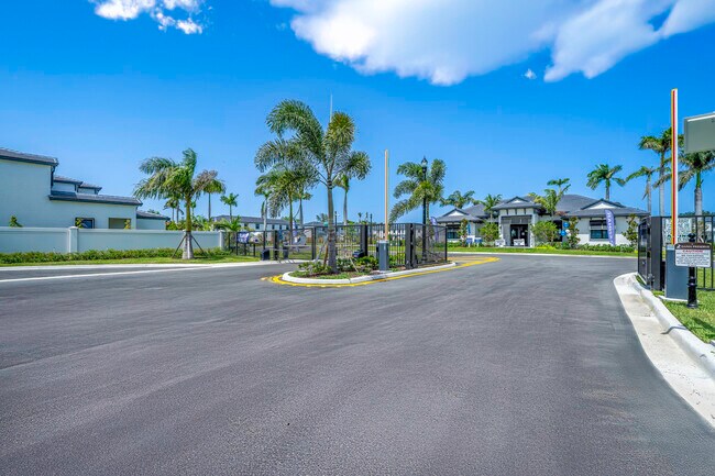 Building Photo - 3024 Green Palm Ct