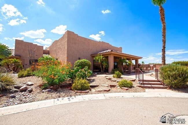 Building Photo - 5584 E 34th St