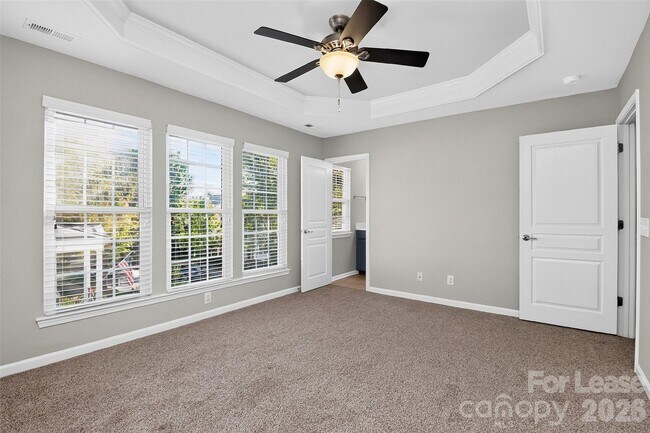 Building Photo - 629 6th Baxter Crossing