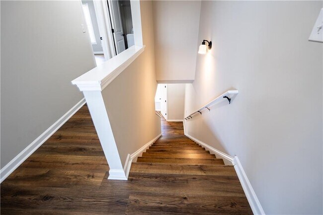 Building Photo - 3657 Princeton Ave