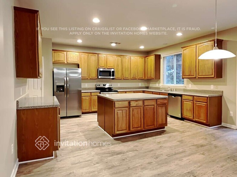 Building Photo - 1093 Sparkling Cove Dr