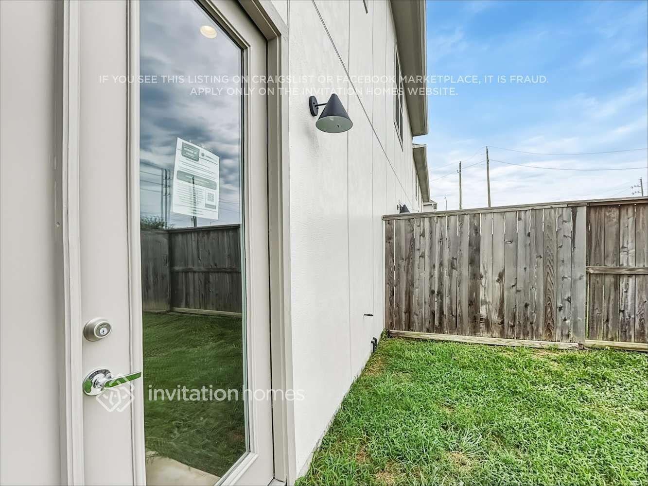 Building Photo - 12410 Executive Dr