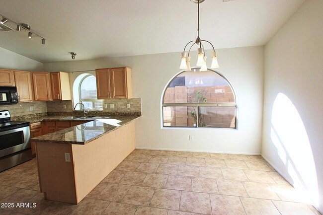 Building Photo - 12412 W Montebello Ave