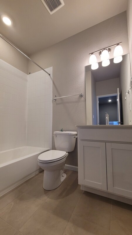 Building Photo - 2774 Soleil Hts