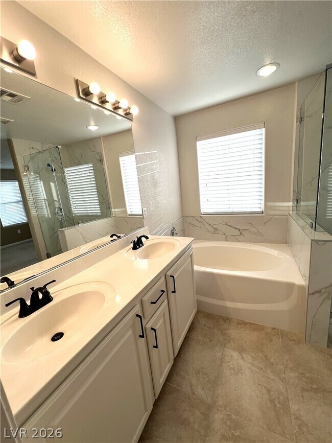 Building Photo - 8154 Sandy Slope Ct