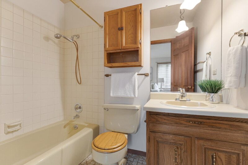 Building Photo - 2861 Southwick Dr