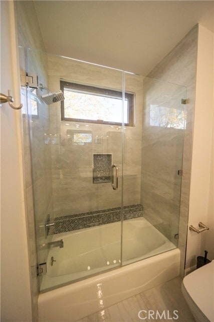 Building Photo - 17437 Oak Creek Ct