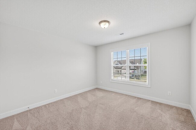 Building Photo - Welcome to Onslow Bay