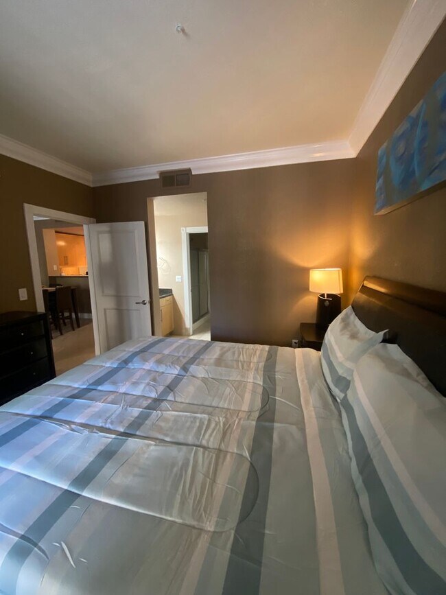 Building Photo - Fully furnished 2 bedroom unit in 24/7 guard gated community