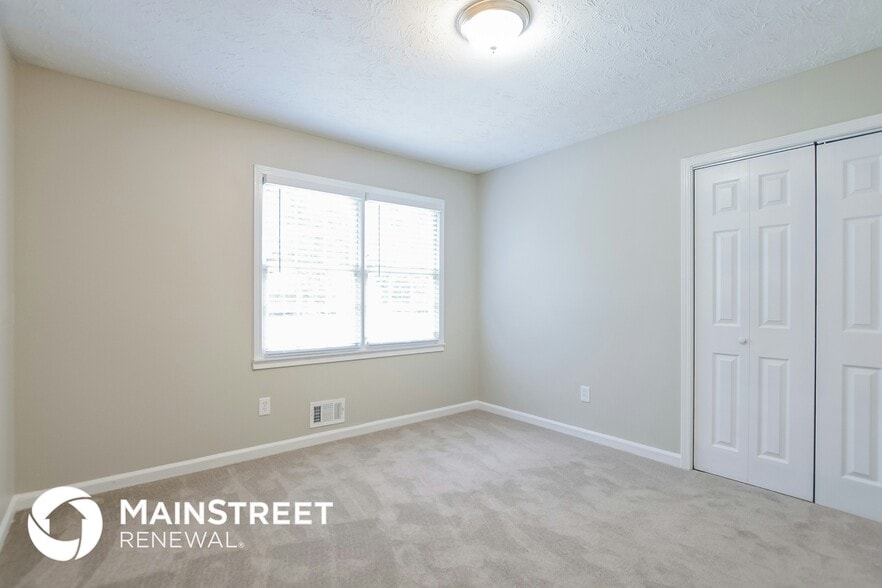 Building Photo - 141 Dogwood Ct