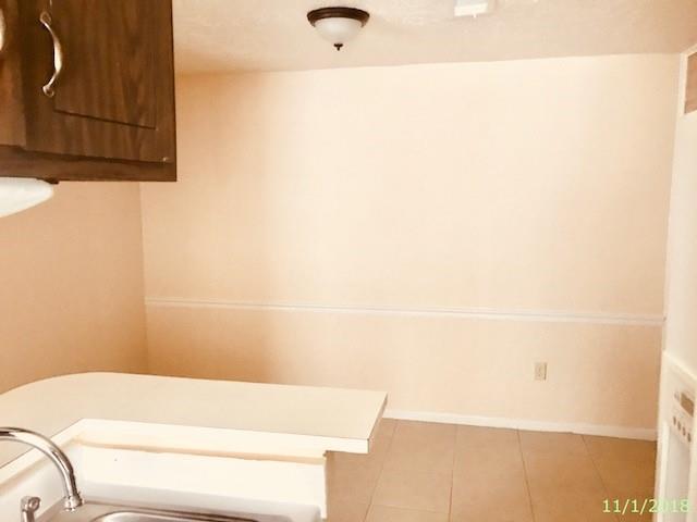 Building Photo - 1510 Beaumont Rd