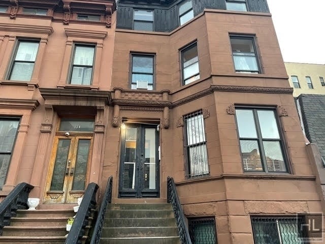 Building Photo - 132 Decatur St