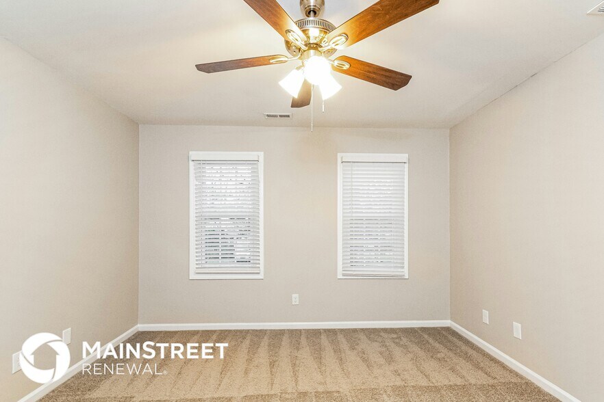 Building Photo - 4701 Dillingham Ct