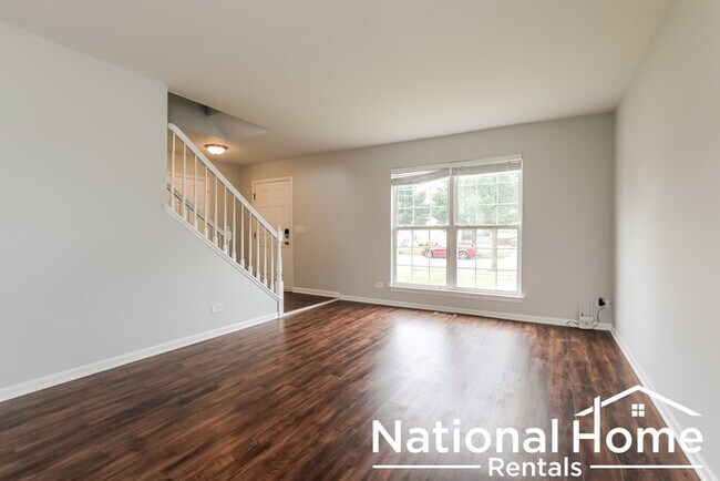 Building Photo - Gorgeous Home in Plano, Illinois!