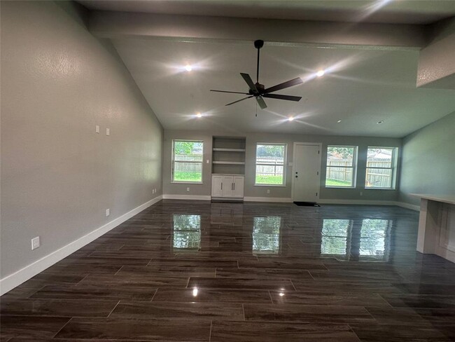 Building Photo - 9823 Sagebud Ln