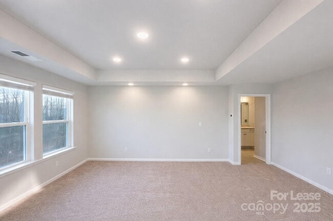 Building Photo - 209 Alluvium Ln