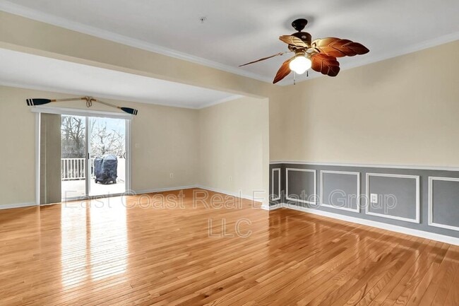 Building Photo - 779 Monet Dr