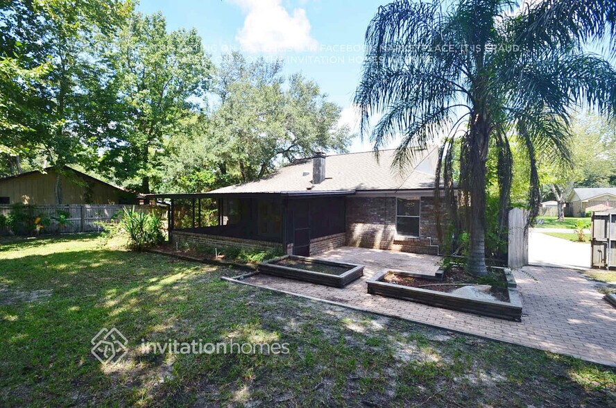 Building Photo - 7362 Boysenberry Ln N