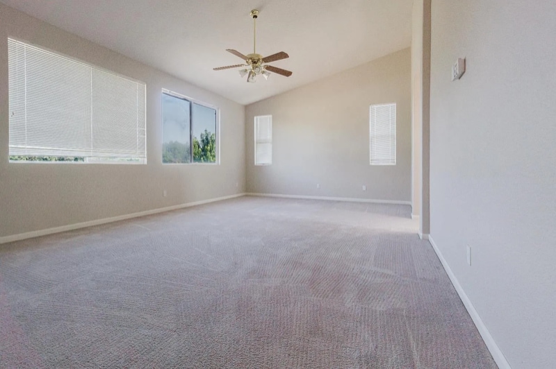 Building Photo - 4255 E Morada Ln