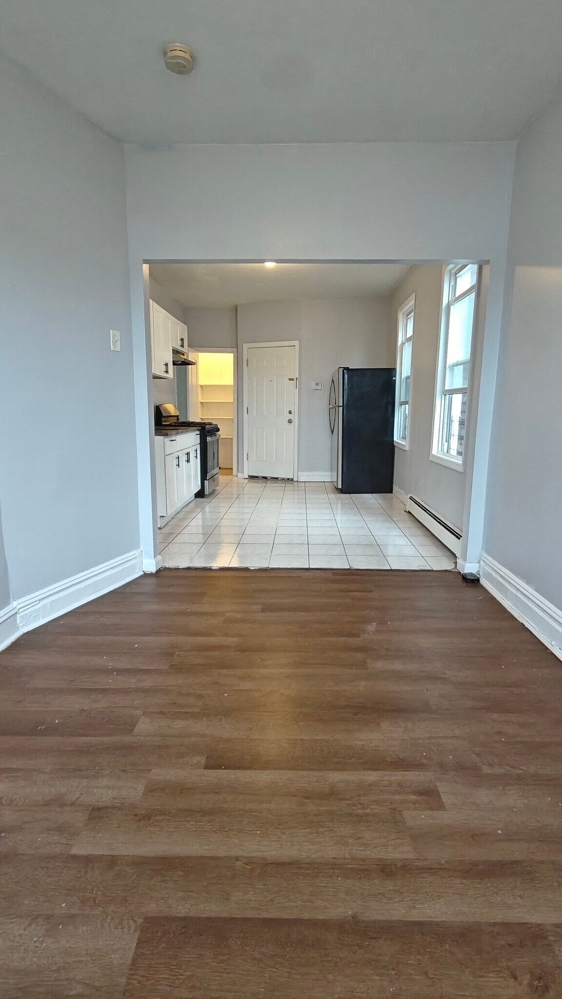 Building Photo - 166 Lexington Ave