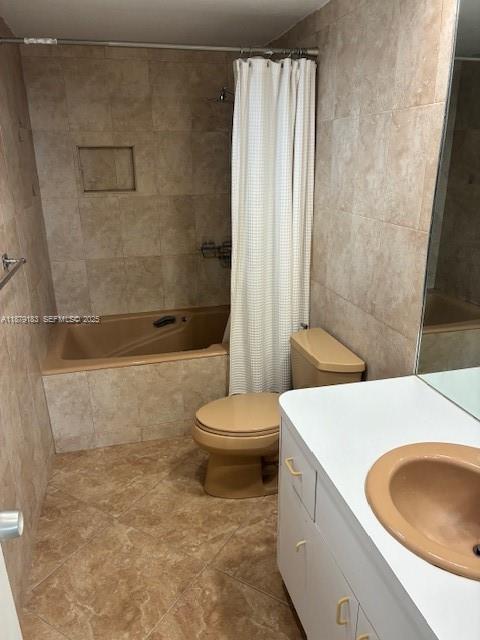 Building Photo - 10185 Collins Ave