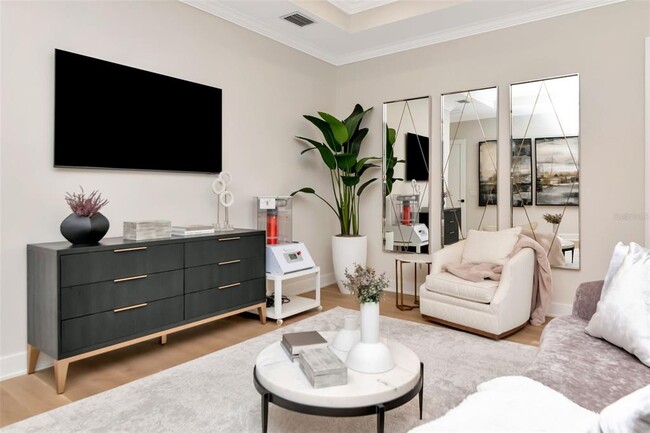 Building Photo - 4111 W Swann Ave