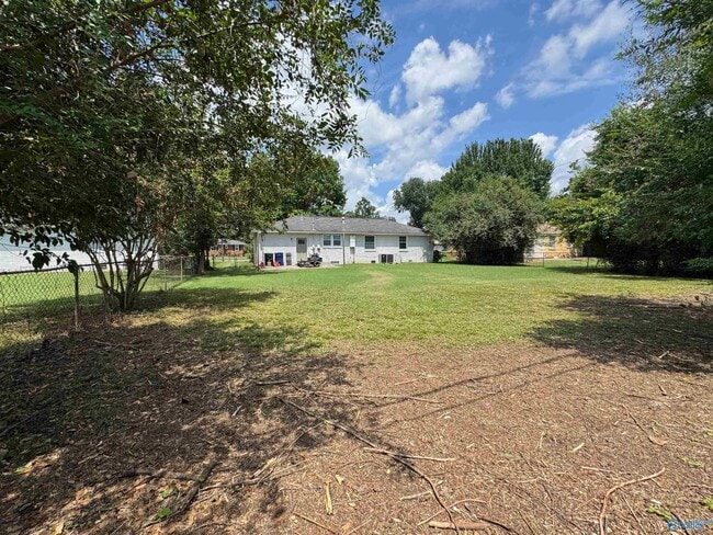 Building Photo - 6609 Chadwell Rd SW
